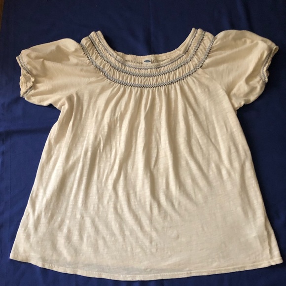 Old navy top size XS - Picture 2 of 4